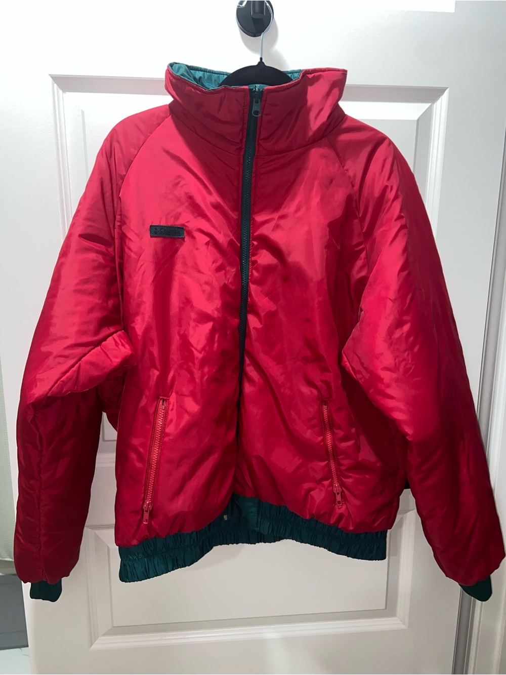 VINTAGE Columbia Mens Medium Bomber Jacket Green Red Reversible 90’s Ski Puffer